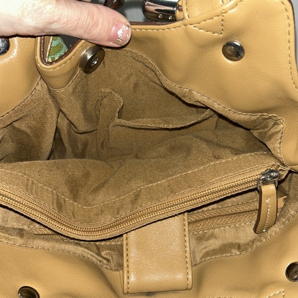 Relic Brand Floral Canvas Fabric Cinched Double Handle Magnetic Closure Handbag - Picture 12 of 12